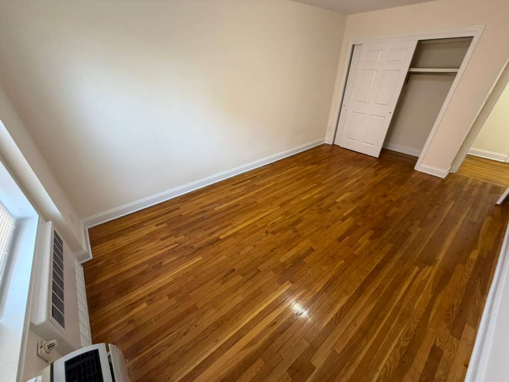 Apartment 150th Street  Queens, NY 11367, MLS-RD5563-20