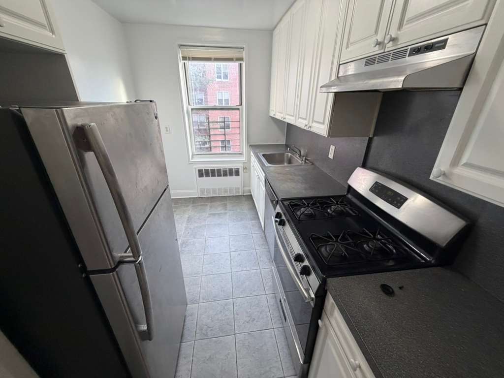 Apartment 150th Street  Queens, NY 11367, MLS-RD5564-2
