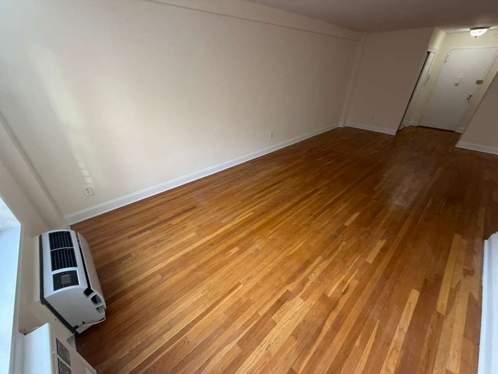 Apartment 150th Street  Queens, NY 11367, MLS-RD5564-12