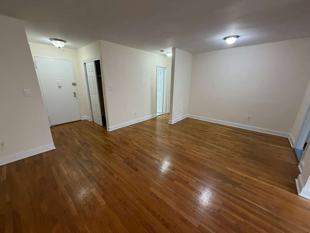 Apartment 150th Street  Queens, NY 11367, MLS-RD5564-13