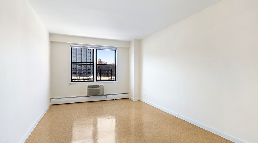 Apartment 57th Avenue Queens, NY 11368, MLS-RD5572-9