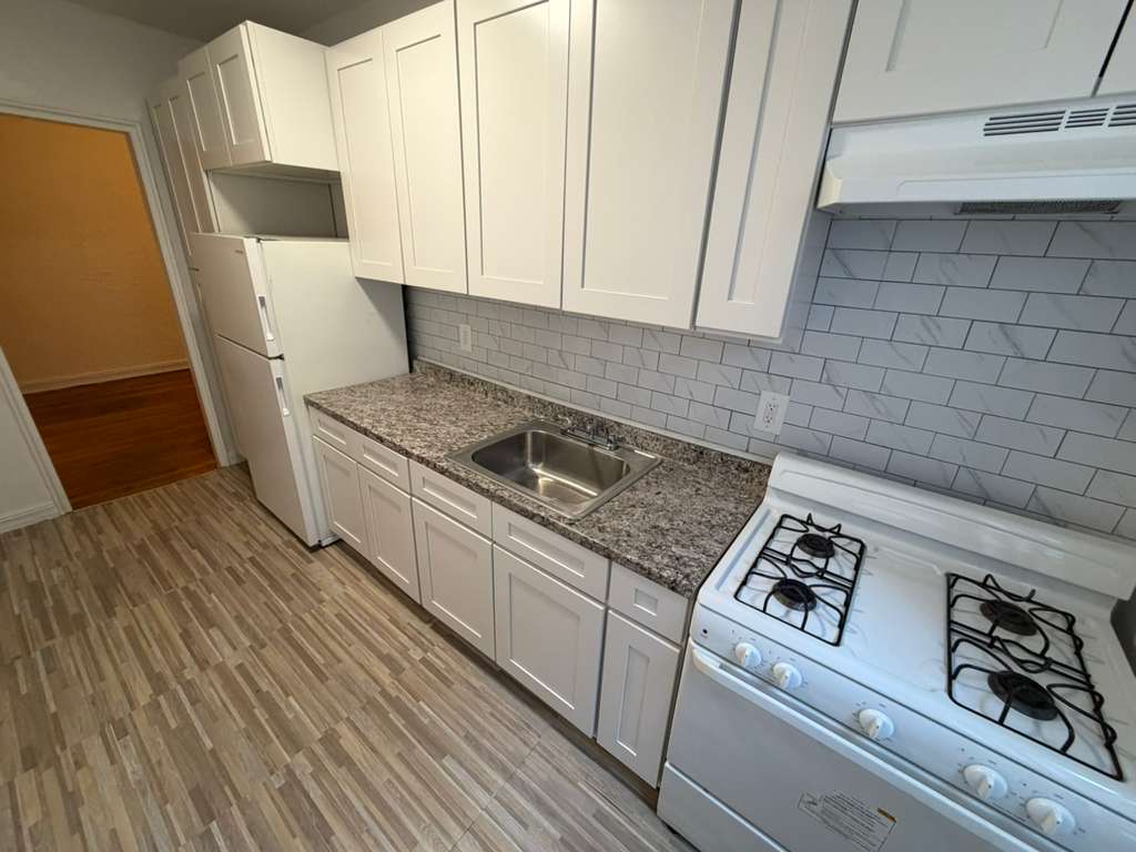 Apartment 118th Street Queens, NY 11415, MLS-RD5573-5