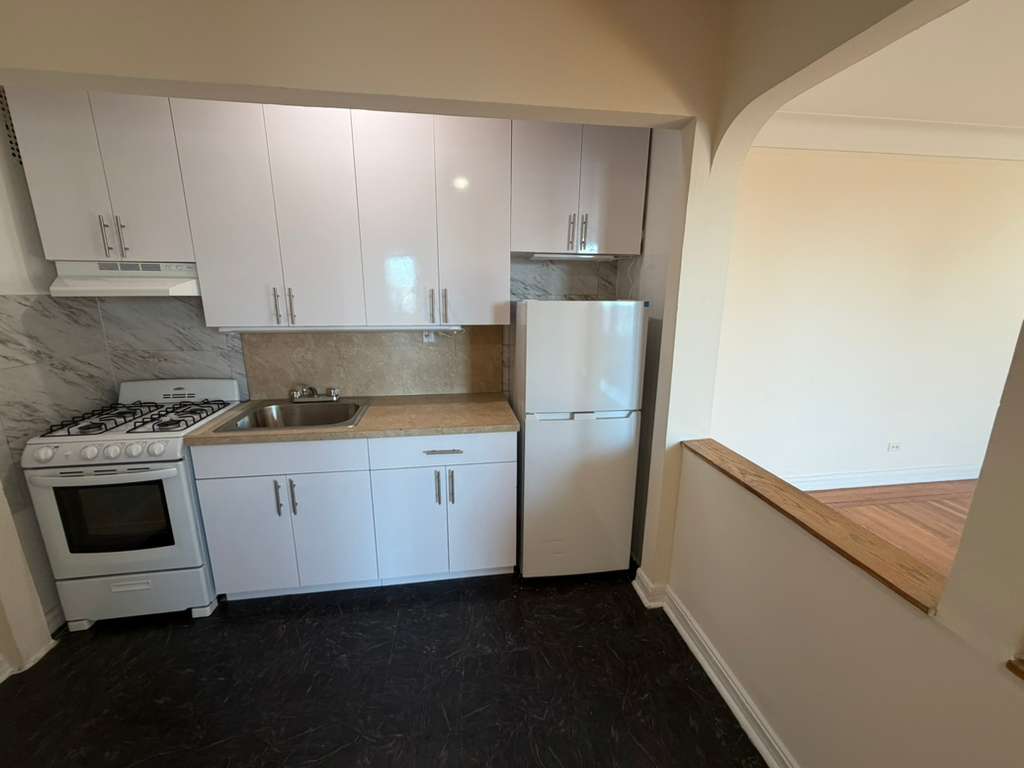 Apartment 118th Street Queens, NY 11415, MLS-RD5574-3