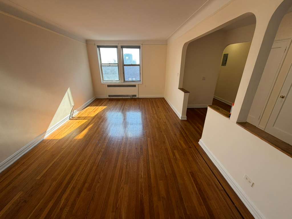 Apartment 118th Street Queens, NY 11415, MLS-RD5574-15