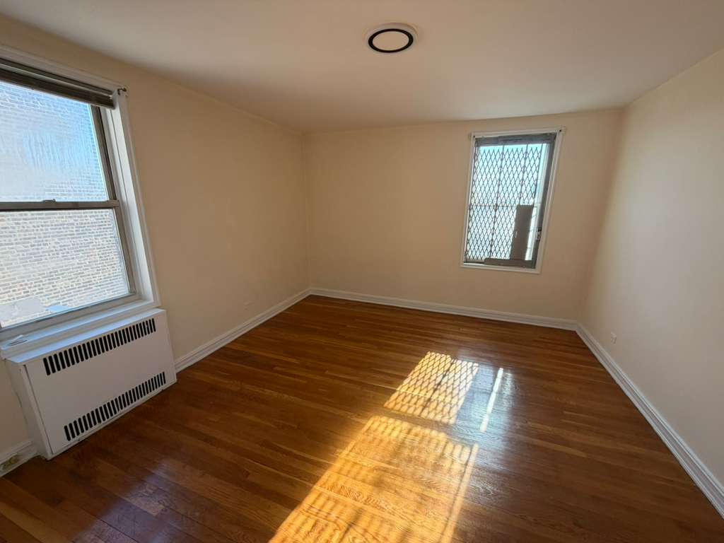 Apartment 118th Street Queens, NY 11415, MLS-RD5574-16