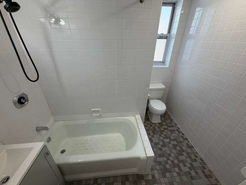 Apartment 118th Street Queens, NY 11415, MLS-RD5574-19