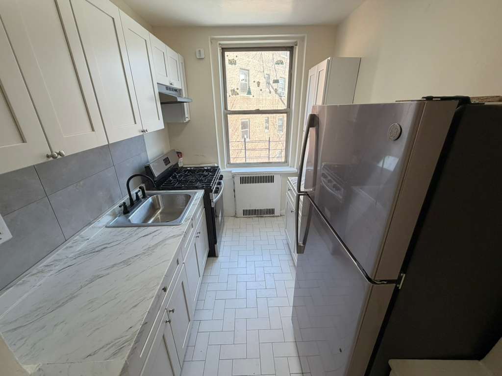 Apartment 118th Street  Queens, NY 11415, MLS-RD5575-2