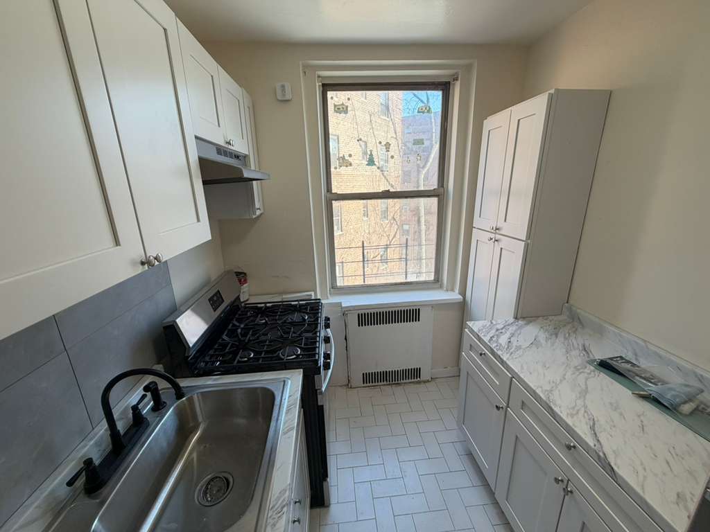 Apartment 118th Street  Queens, NY 11415, MLS-RD5575-3