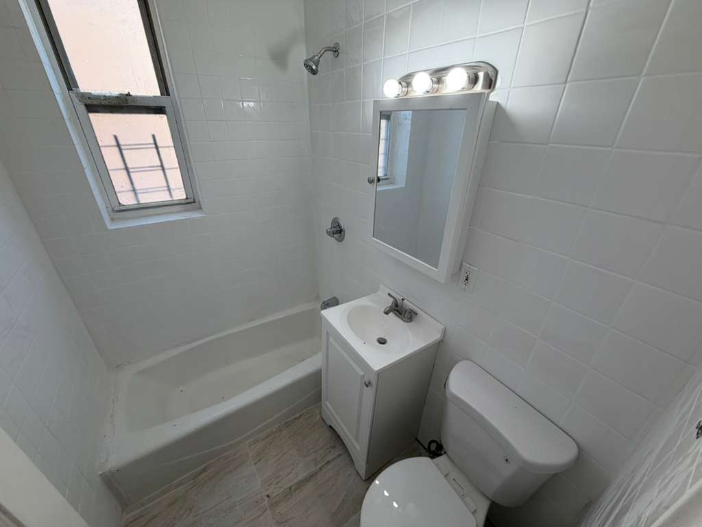 Apartment 118th Street  Queens, NY 11415, MLS-RD5575-20