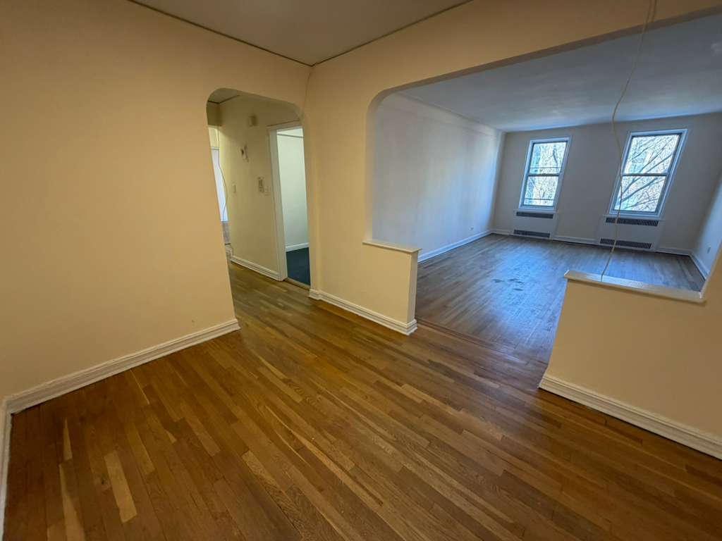 Apartment 118th Street Queens, NY 11415, MLS-RD5576-11