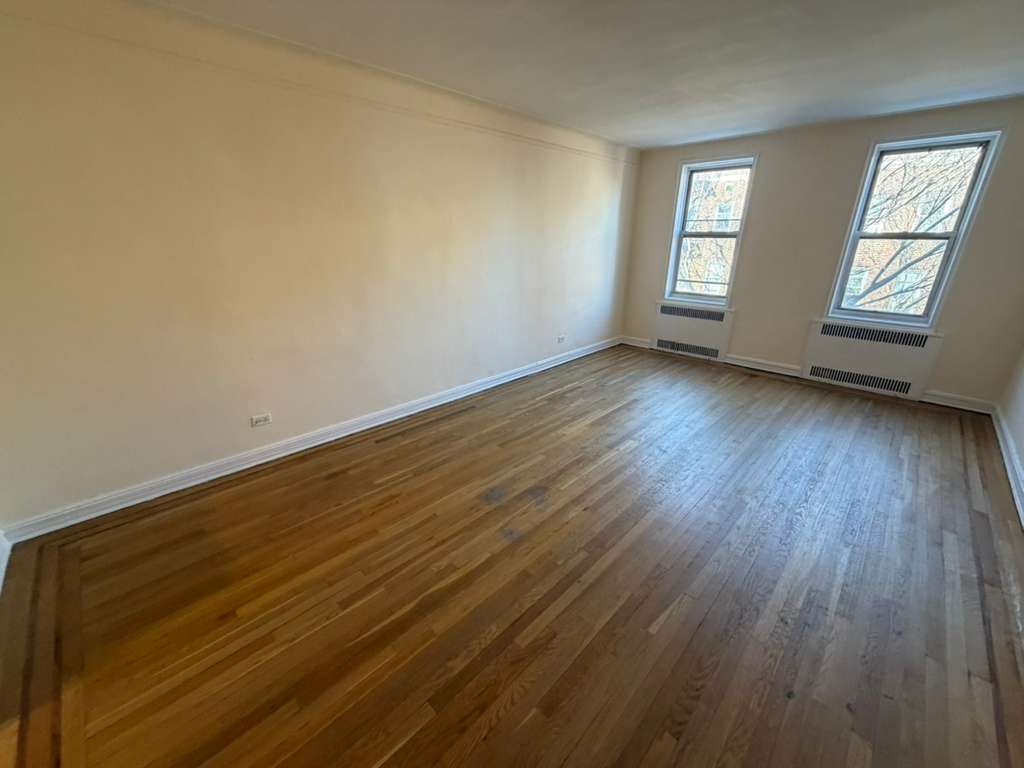 Apartment 118th Street Queens, NY 11415, MLS-RD5576-13