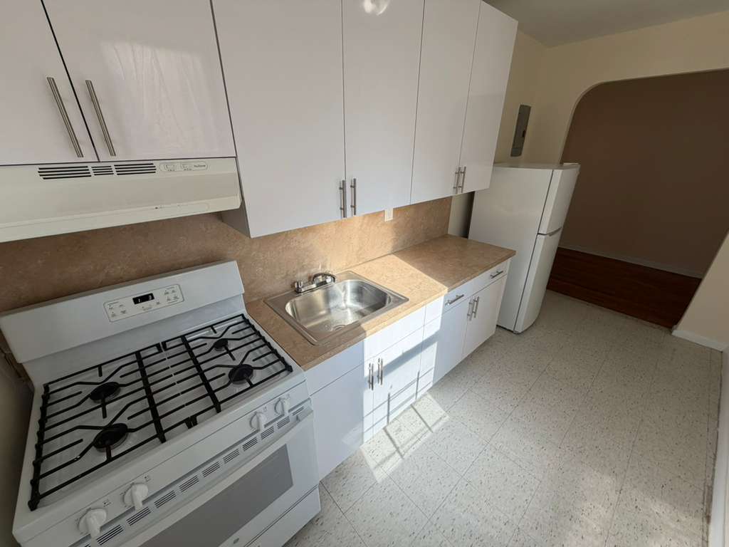 Apartment 118th Street  Queens, NY 11415, MLS-RD5577-2