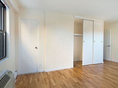 Apartment 57th Avenue Queens, NY 11368, MLS-RD5579-11