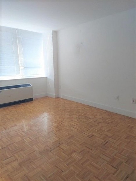 Apartment Queens Blvd  Queens, NY 11374, MLS-RD5582-4