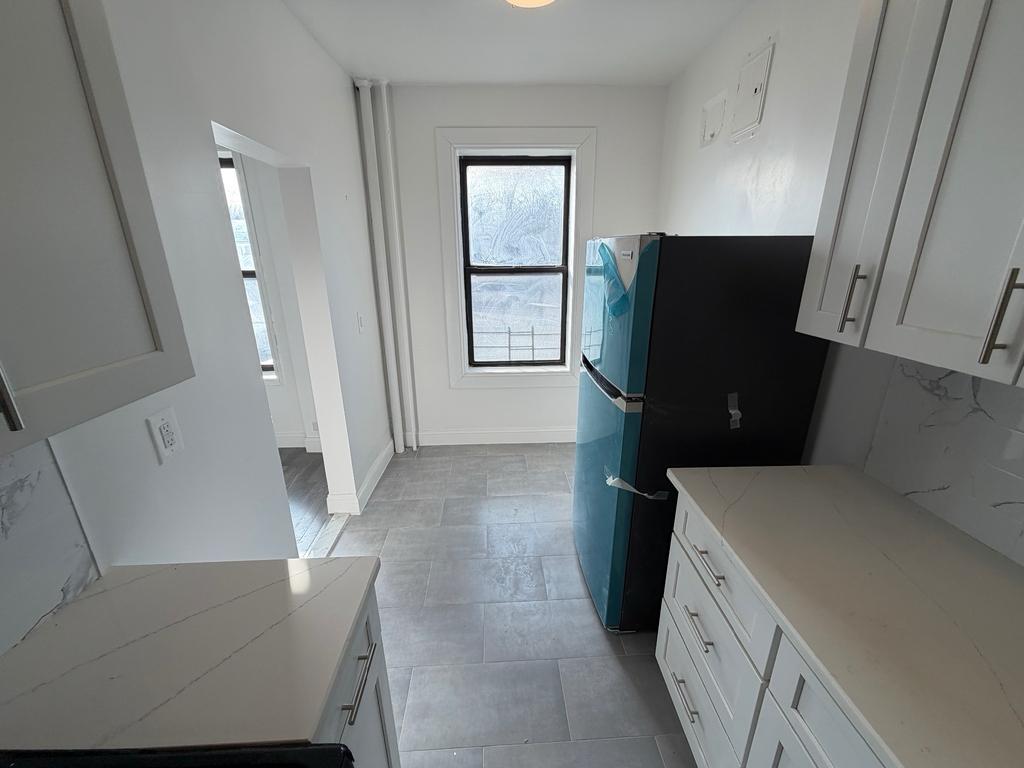 Apartment Union Tpke  Queens, NY 11415, MLS-RD5585-3