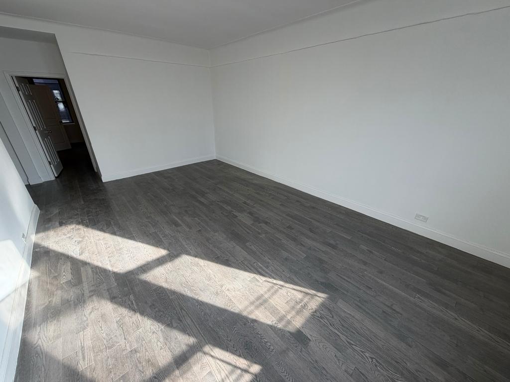 Apartment Union Tpke  Queens, NY 11415, MLS-RD5585-6