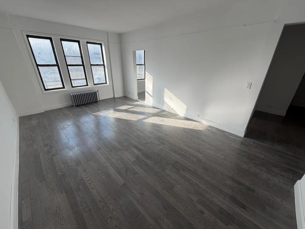 Apartment Union Tpke  Queens, NY 11415, MLS-RD5585-8
