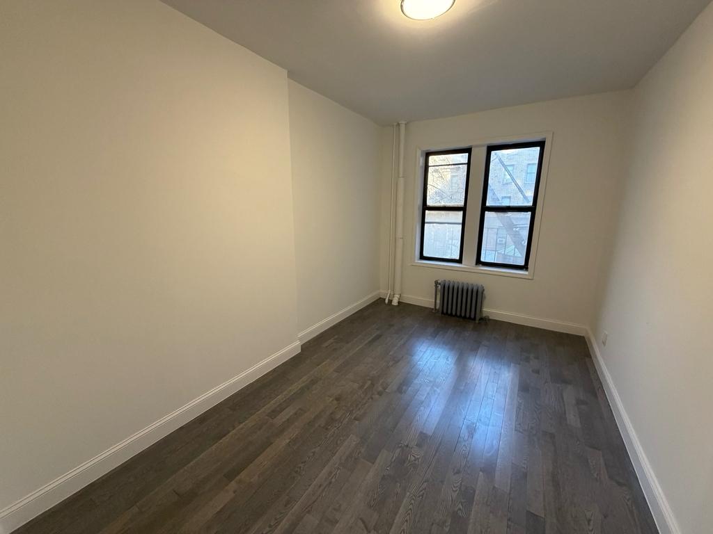 Apartment Union Tpke  Queens, NY 11415, MLS-RD5585-11