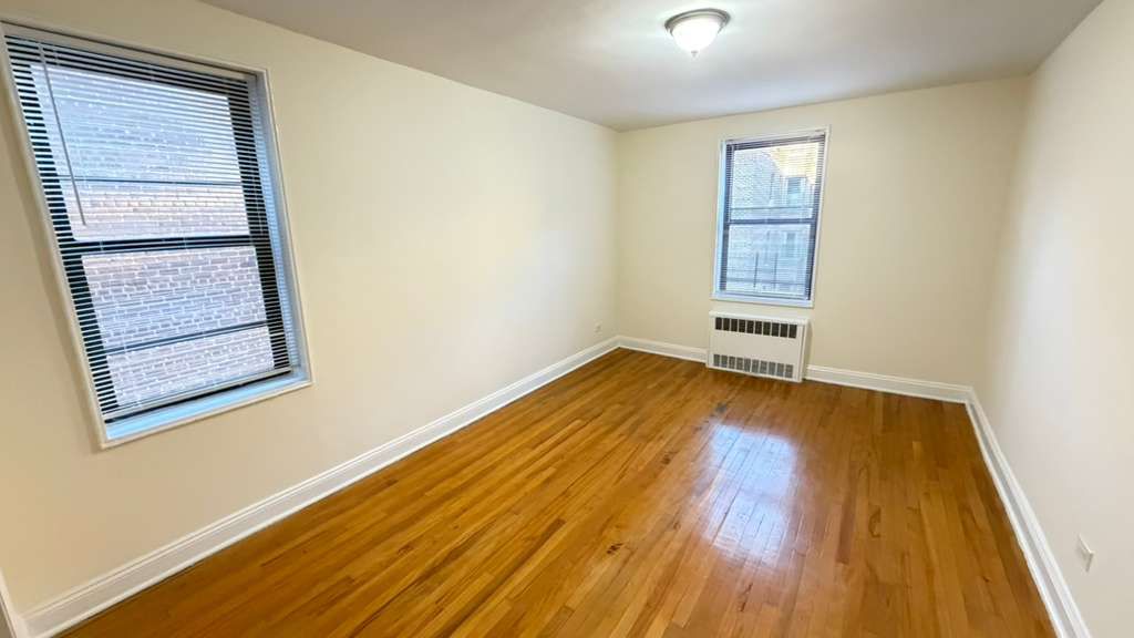 Apartment 77th Street Queens, NY 11372, MLS-RD5598-2