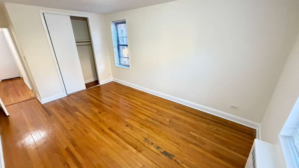 Apartment 77th Street Queens, NY 11372, MLS-RD5598-4