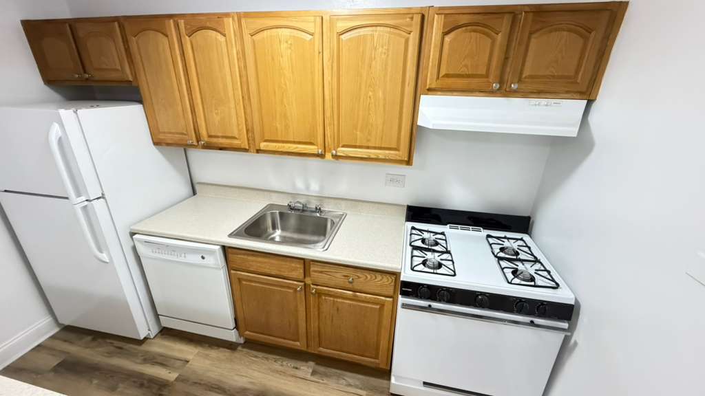 Apartment 103rd Street  Queens, NY 11375, MLS-RD5606-3