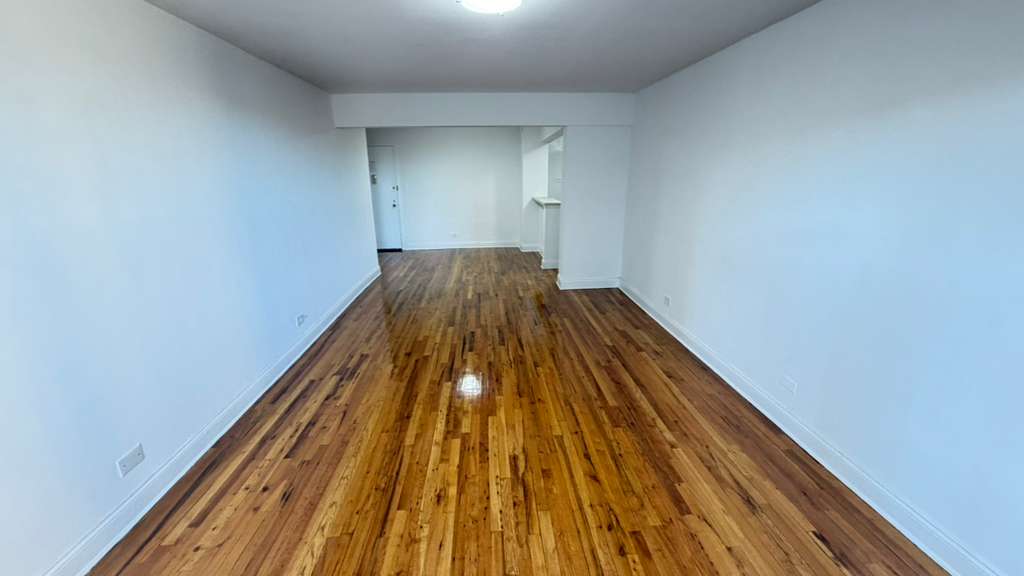 Apartment 103rd Street  Queens, NY 11375, MLS-RD5606-13