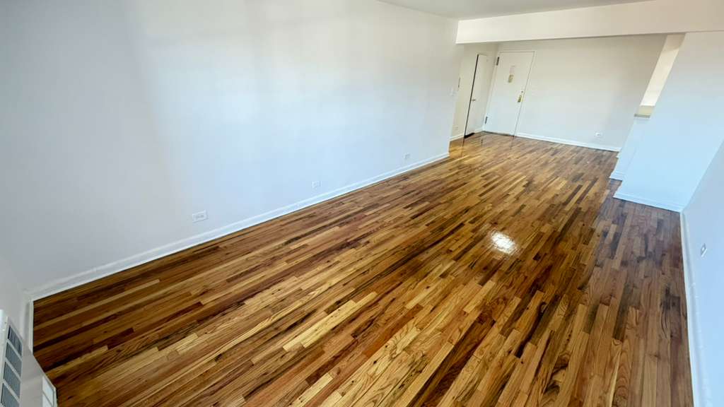 Apartment 103rd Street  Queens, NY 11375, MLS-RD5607-9