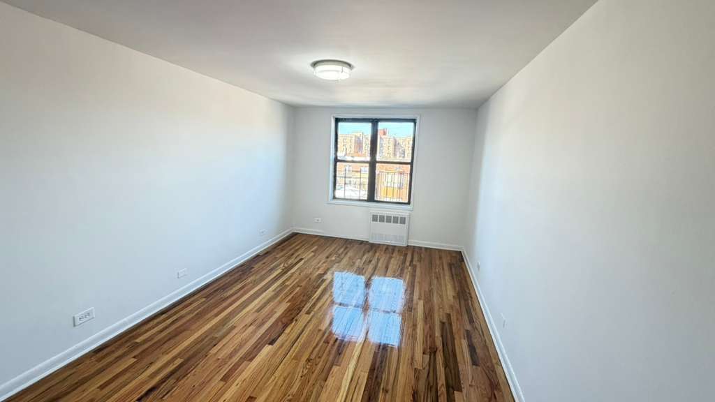 Apartment 103rd Street  Queens, NY 11375, MLS-RD5607-15