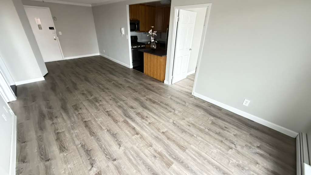 Apartment 34th Avenue  Queens, NY 11354, MLS-RD5609-10