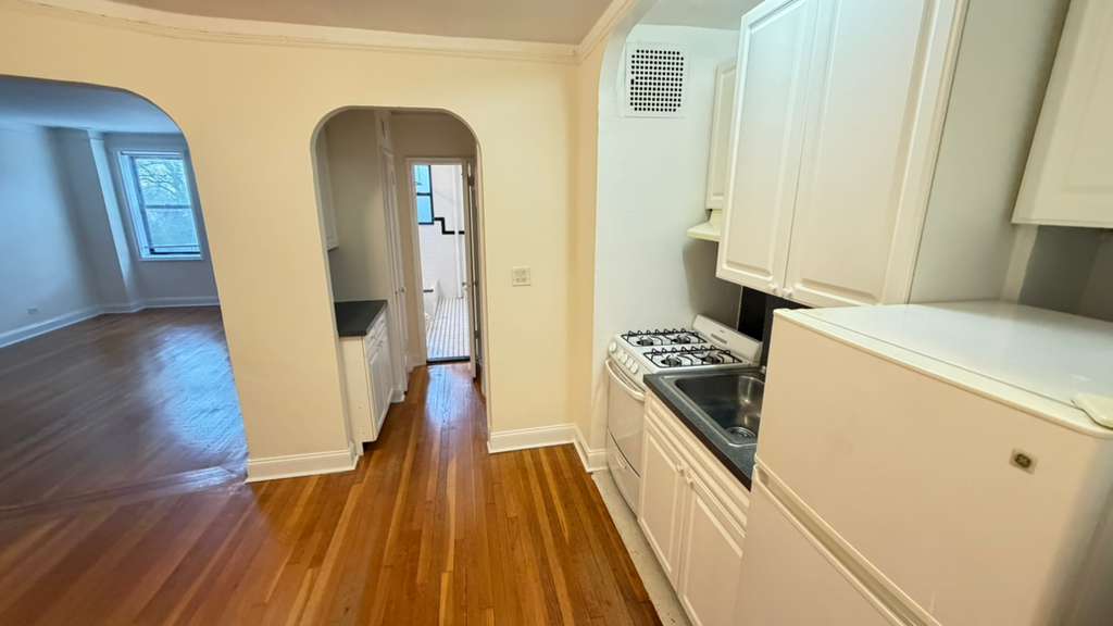 Apartment 167th Street  Queens, NY 11358, MLS-RD5610-5