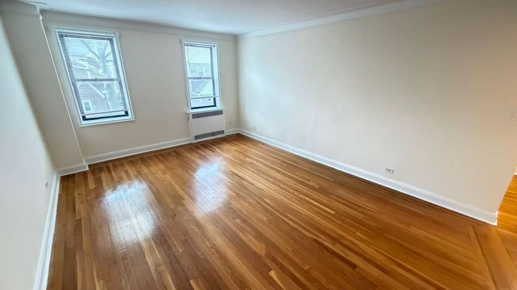Apartment 167th Street  Queens, NY 11358, MLS-RD5610-11