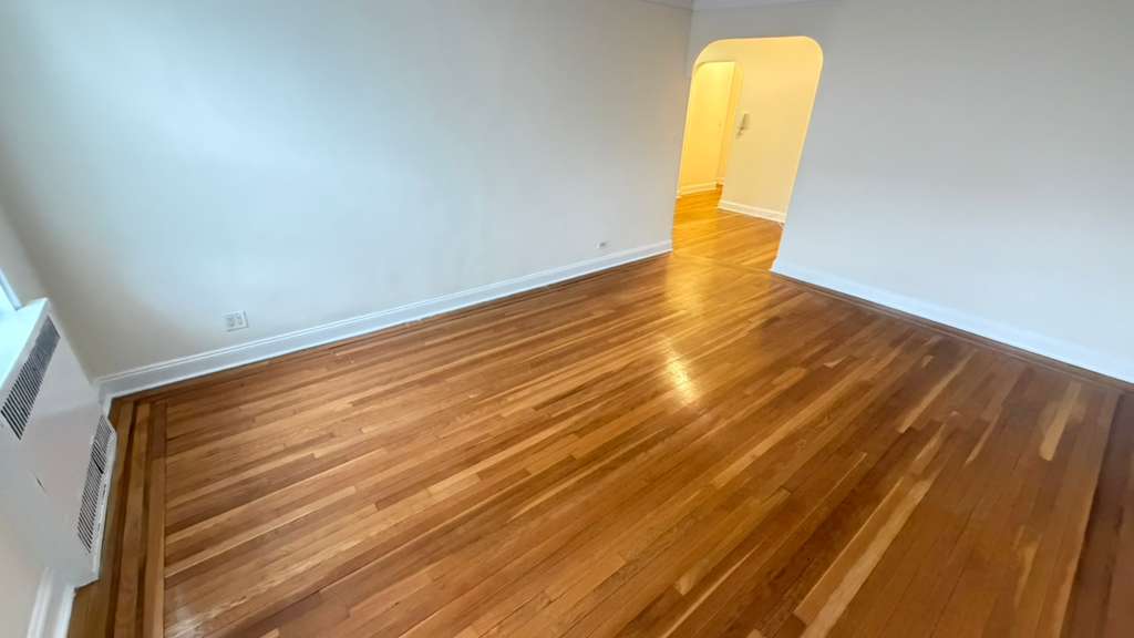 Apartment 167th Street  Queens, NY 11358, MLS-RD5610-12