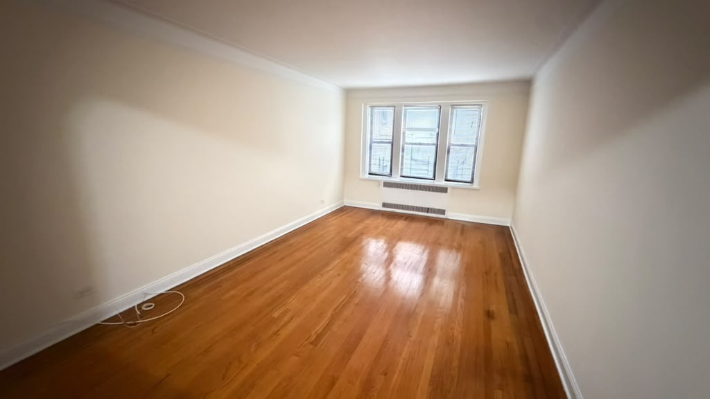 Apartment 167th Street Queens, NY 11358, MLS-RD5610-6