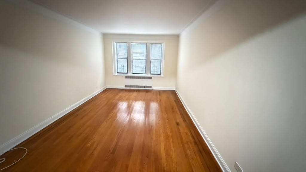 Apartment 167th Street Queens, NY 11358, MLS-RD5610-7