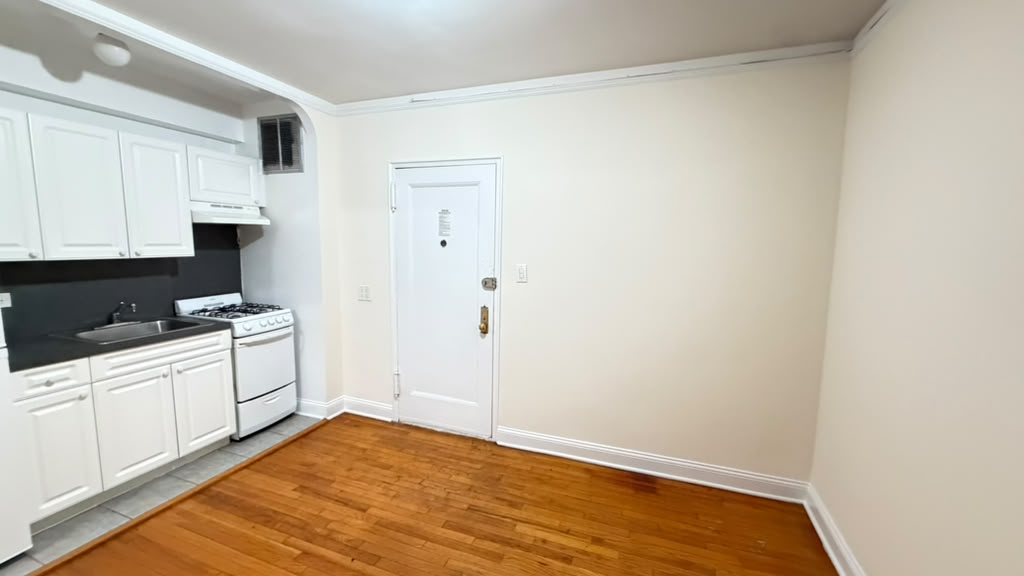 Apartment 167th Street Queens, NY 11358, MLS-RD5610-9