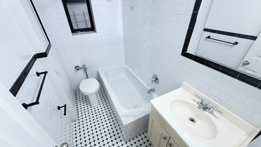 Apartment 167th Street Queens, NY 11358, MLS-RD5610-12