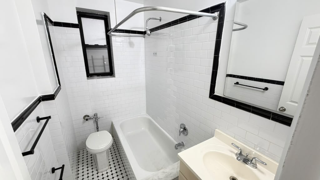 Apartment 167th Street Queens, NY 11358, MLS-RD5610-13