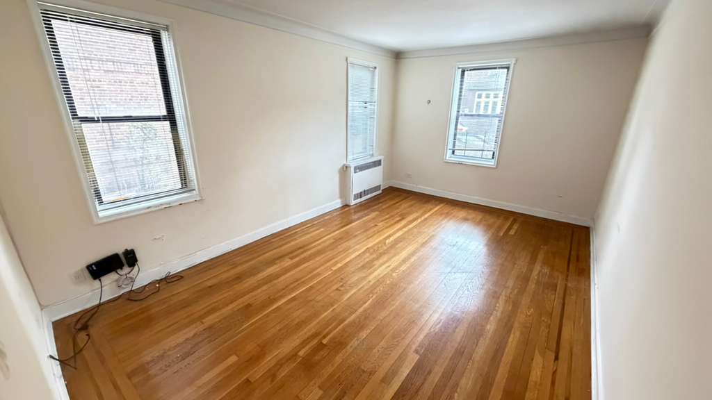 Apartment 167th Street  Queens, NY 11358, MLS-RD5611-9