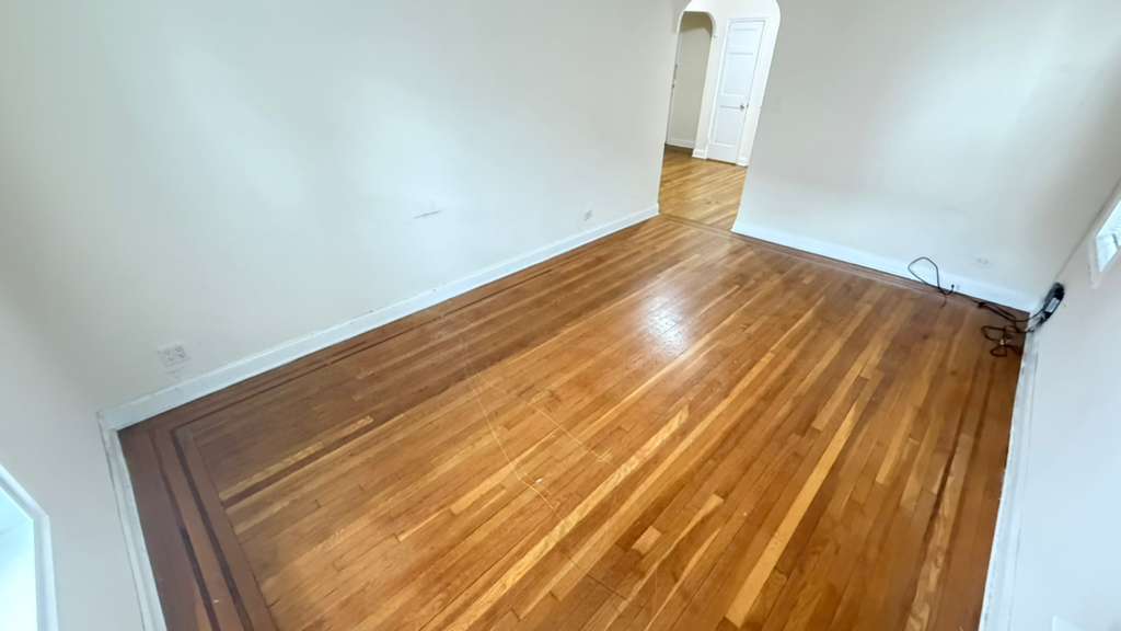 Apartment 167th Street  Queens, NY 11358, MLS-RD5611-14