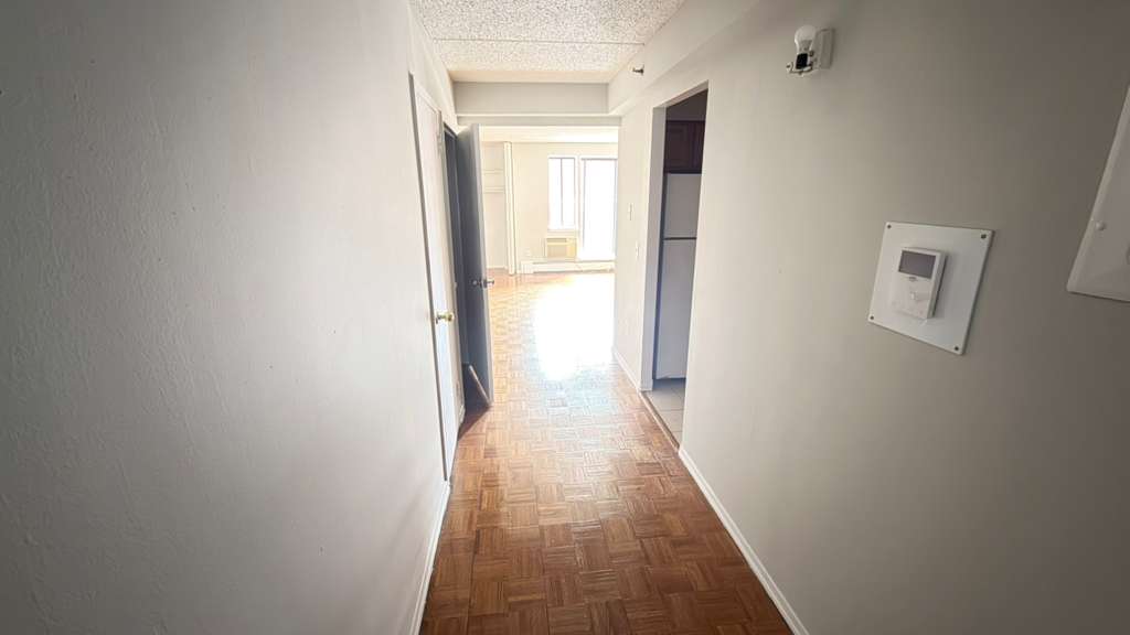 Apartment Northern Blvd  Queens, NY 11354, MLS-RD5612-6