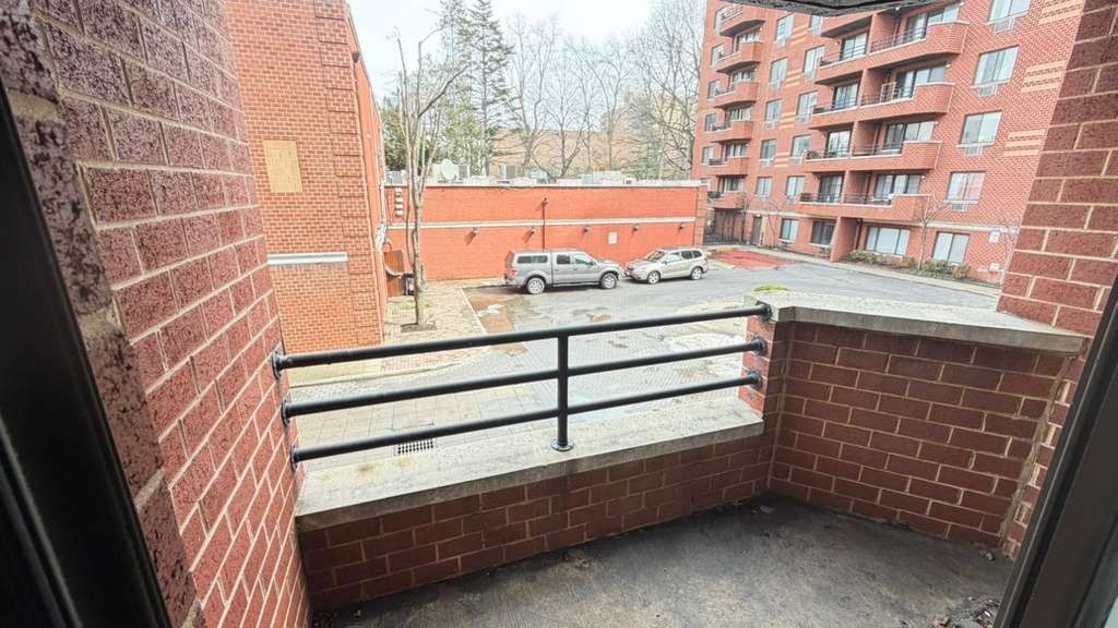 Apartment Northern Blvd Queens, NY 11354, MLS-RD5613-2