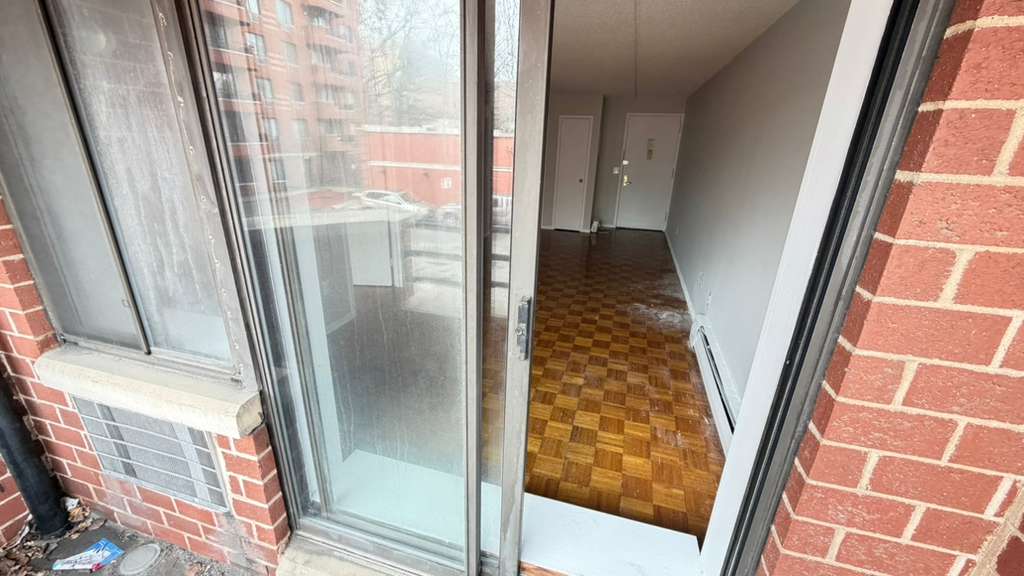 Apartment Northern Blvd Queens, NY 11354, MLS-RD5613-6