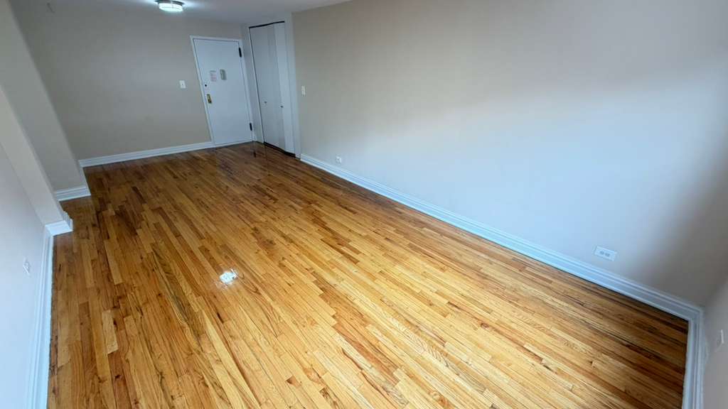 Apartment 67th Avenue  Queens, NY 11375, MLS-RD5614-12