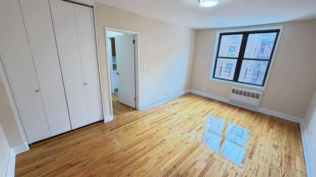 Apartment 67th Avenue  Queens, NY 11375, MLS-RD5614-17