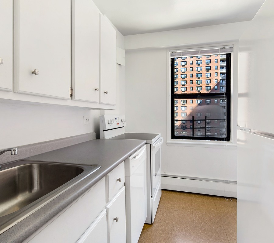 Apartment 57th Avenue Queens, NY 11368, MLS-RD5621-8
