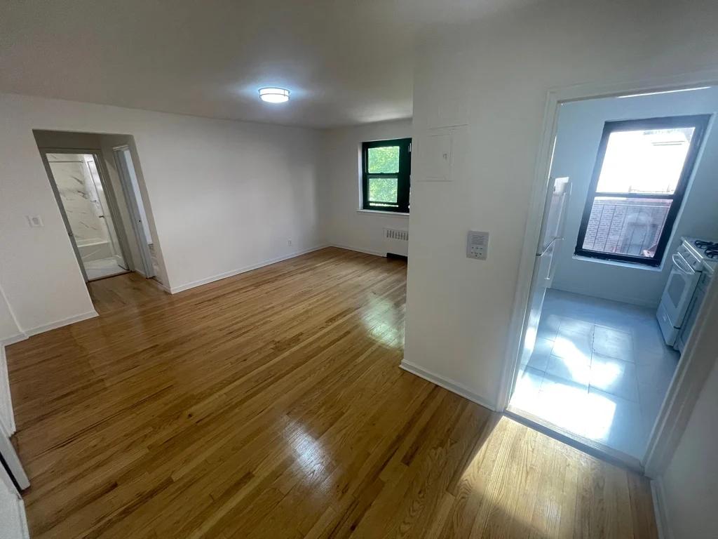 Apartment 85th Drive  Queens, NY 11435, MLS-RD5622-6