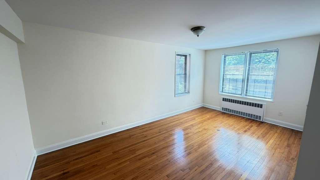 Apartment 77th Street  Queens, NY 11372, MLS-RD5628-7