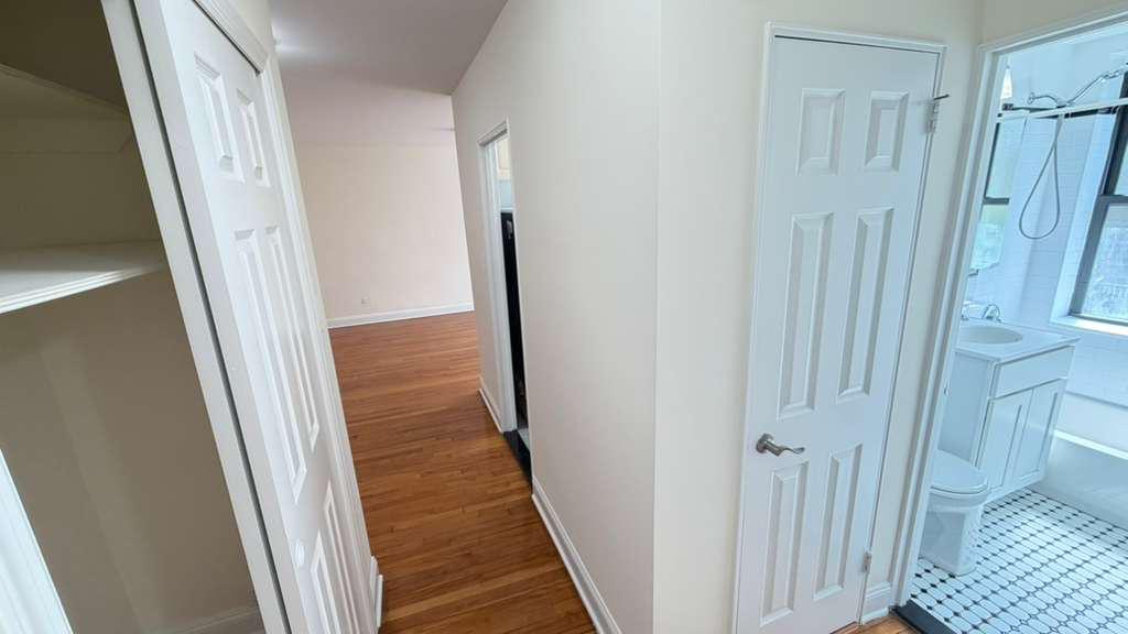 Apartment 77th Street  Queens, NY 11372, MLS-RD5628-14