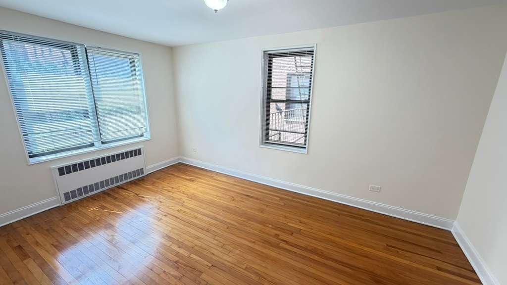 Apartment 77th Street  Queens, NY 11372, MLS-RD5628-17