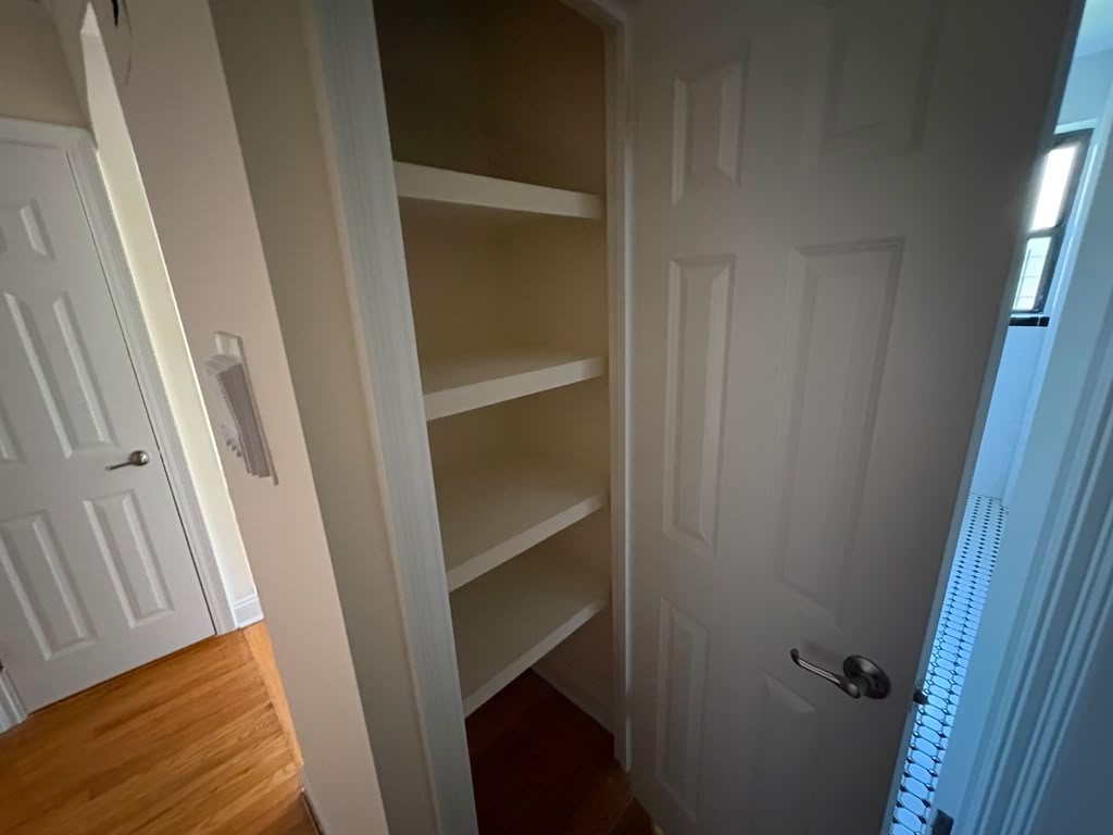 Apartment Highland Avenue  Queens, NY 11432, MLS-RD5635-5